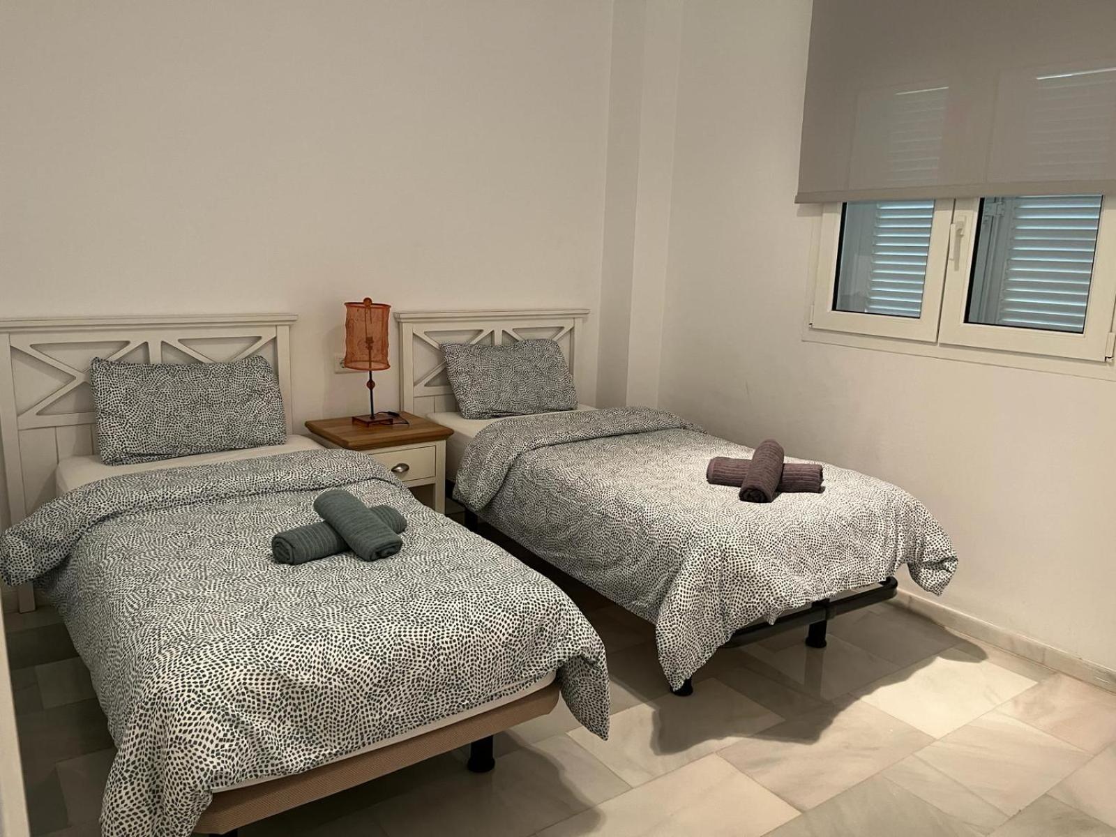 Soas Puerto Banus Playa Rocio Lägenhet Marbella Exteriör bild